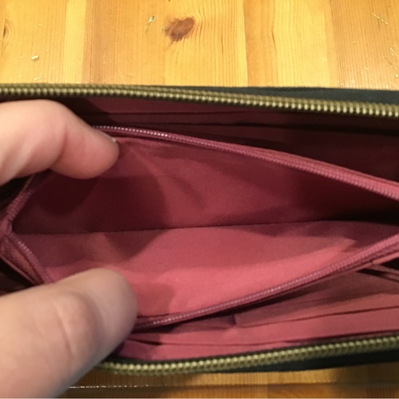 BLACK TRAVELON WALLET RFID FULL ZIPPER - Picture 9 of 11